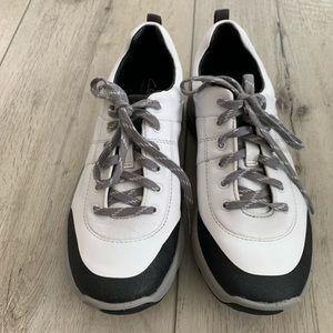 Clarks Waves Andes Sneaker